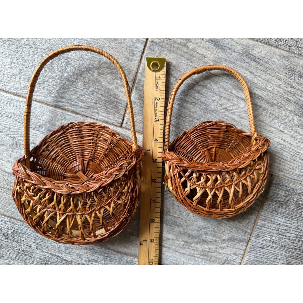 Woven Wall Hanging Pocket Baskets Set of 2 Vintage Wicker Willow Decor Boho
